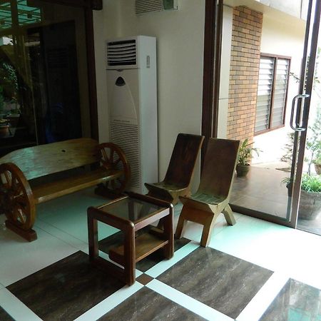 מלון Davao City Qanaq מראה חיצוני תמונה